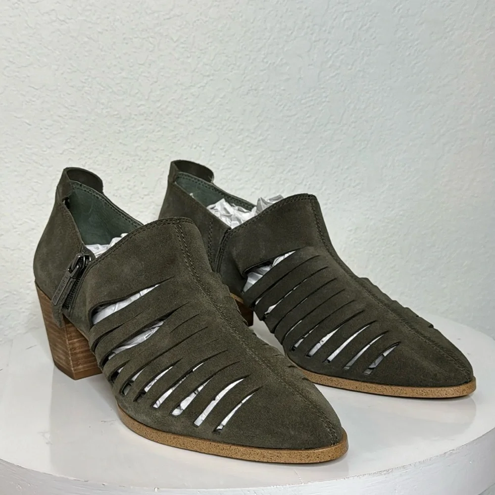 1. STATE ARNET OLIVE SUEDE LASER CUT POINTED TOE  HEELED ANKLE BOOTIE - Picture 2 of 14